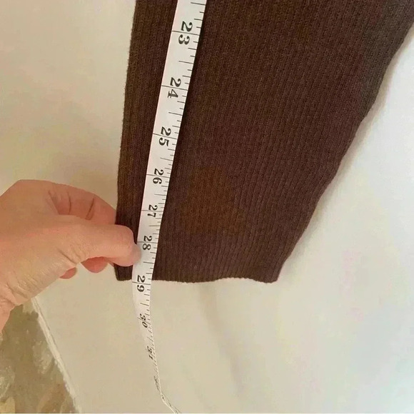 Chocolate Brown Turtleneck Sweater, 100% Cotton, Women’s Size 3X (22W/24W) - Picture 8 of 9